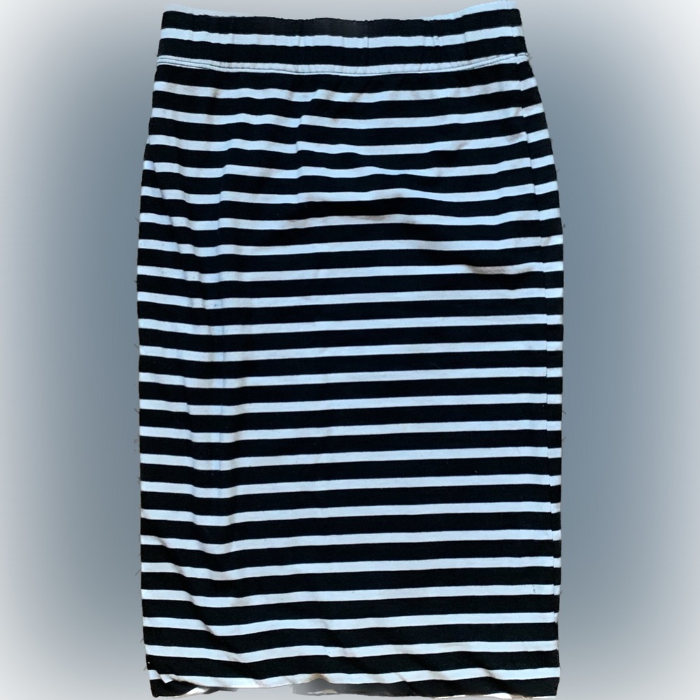 *** Bar III Bodycon Midi Skirt | Black + White Striped | Sz S
